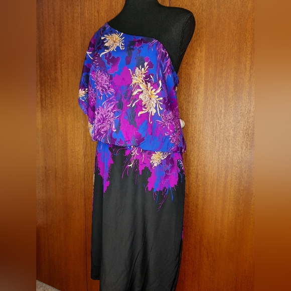 NWT Floral One-Shoulder Dress From LeChateau Size XL - Picture 3 of 6